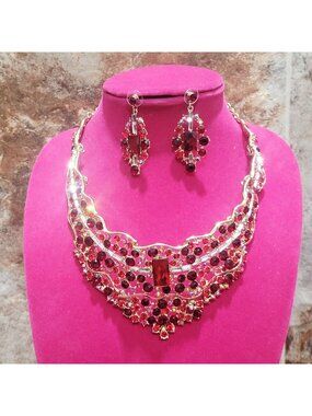 Red Rhinestone Bridal Jewelry Set Gold Tone Bib Necklace Dangle Earrings Prom